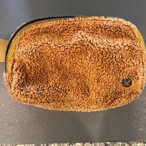 Lululemon Everywhere Belt Bag 1L, Brown Fleece